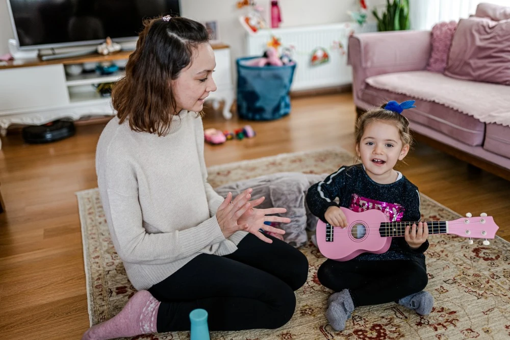 Launch your babysitting career with our step-by-step guide. Learn how to gain childcare experience, share your services, and set competitive rates.