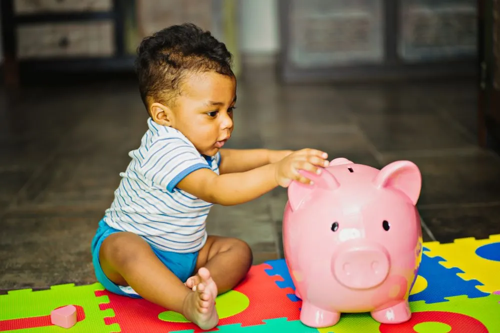 A detailed guide for Scottsdale parents on how to start a savings account for your baby. Let's learn how to secure your child's financial future!
