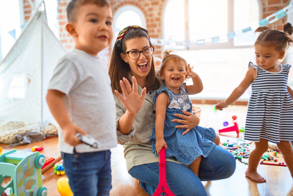 Discover how providing childcare at work events benefits both employees and San Diego Metro businesses. It's a win-win solution for improved productivity and inclusivity.