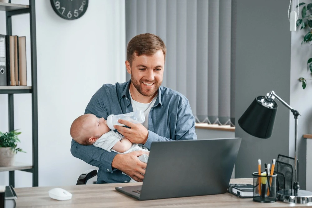 Heading back to work with a newborn at home? These tips will help you return to your job with confidence and find balance in the transition!